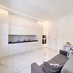 Apartamento Aurora Luxury In The Center Of *