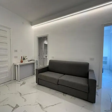 Aurora Luxury In The Center Of Lägenhet Sanremo