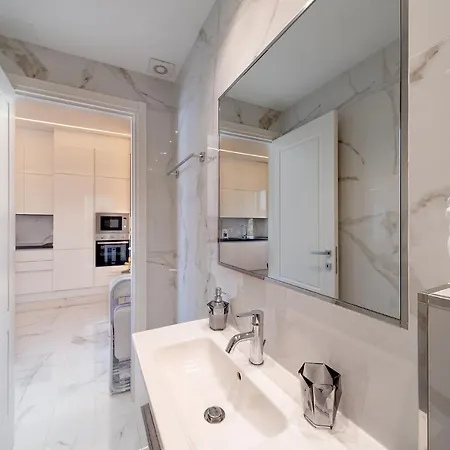 Daire Aurora Luxury In The Center Of